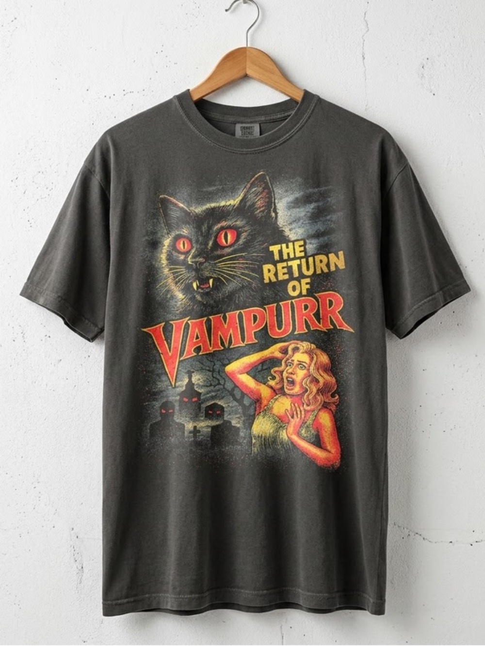 Halloween Cat Graphic T-Shirt